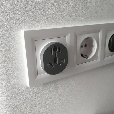 ProZone AC9605 Compact US/UK/AU to EU Plug Gray