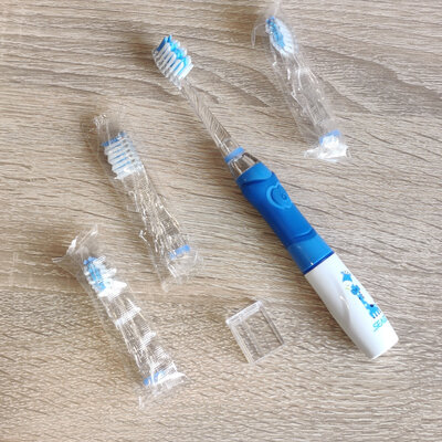 Seago SG-977 (4 brush heads) Giraffe Blue