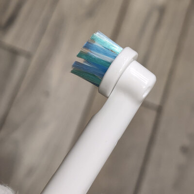 ProZone PRO Cross 4pcs for ORAL-B (defect)